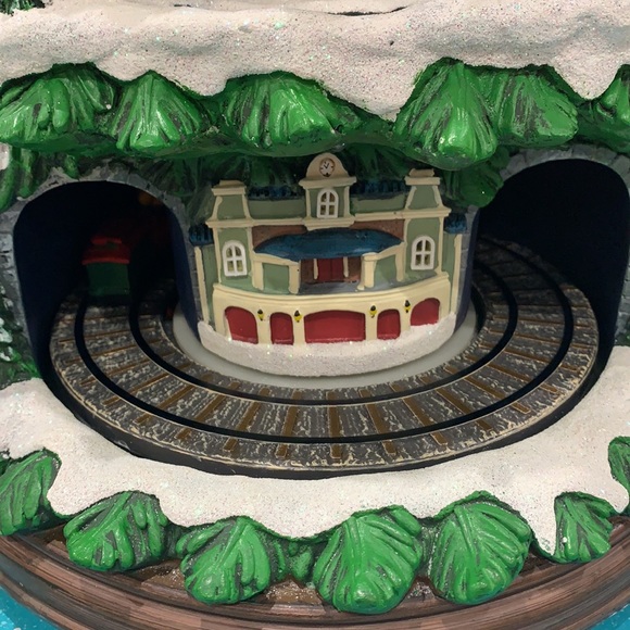 Disney Animated Christmas Tree w/ Music & Rotating Trays Hand Crafted & Painted - Picture 9 of 17